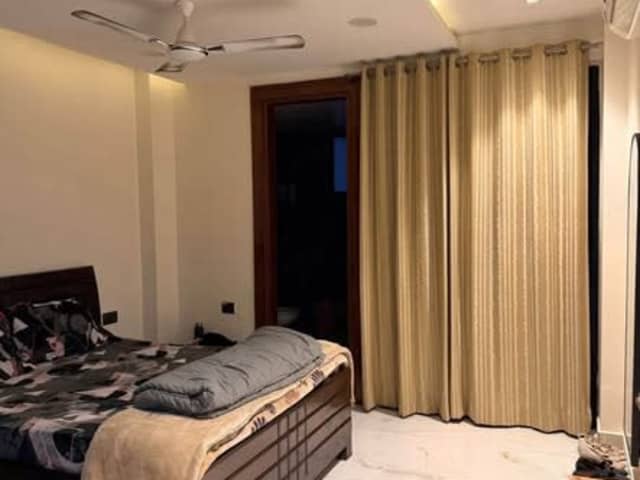 Female Flatmate Wanted in 3BHK South City 1 — bedroom interior view