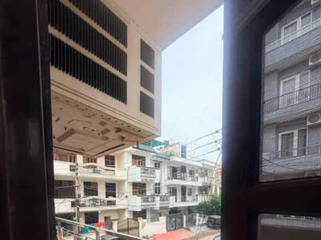 Female Flatmate Needed | Fully Furnished 3BHK | Sector 46, Gurgaon — bedroom interior view