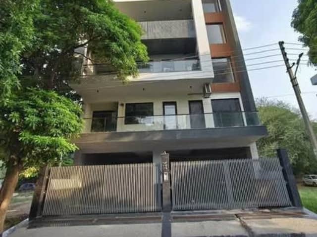 Female Flatmate Needed – Fully Furnished 4BHK — verified flat photo 1