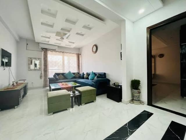 Room in 4BHK Flat in Ardee City, Gurgaon — verified listing cover photo