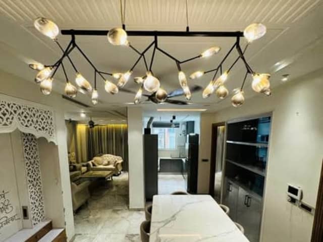 Luxury 4 BHK Fully Furnished Floor for Rent — property photo 1 of 5