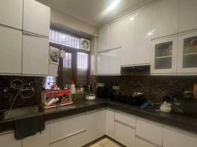3 BHK Fully Furnished in Sec 46 — property photo 1 of 5