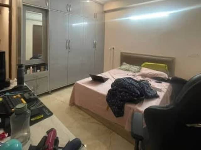 3 BHK Fully Furnished in Sec 46 — bedroom interior view