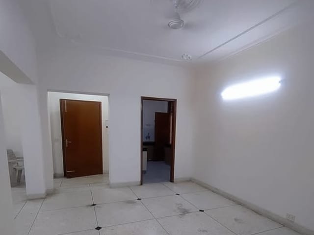 3 BHK AVAILABLE FOR RENT – GURGAON SECTOR 51 — verified flat photo 1