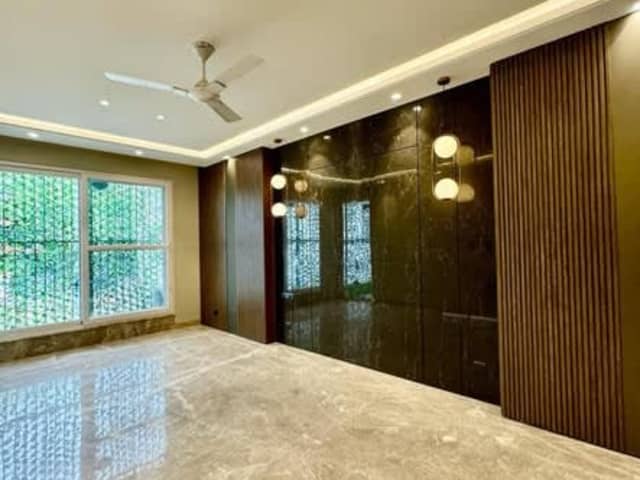 Semi-Furnished 4 BHK in Sushant Lok-1, A Block — bedroom interior view