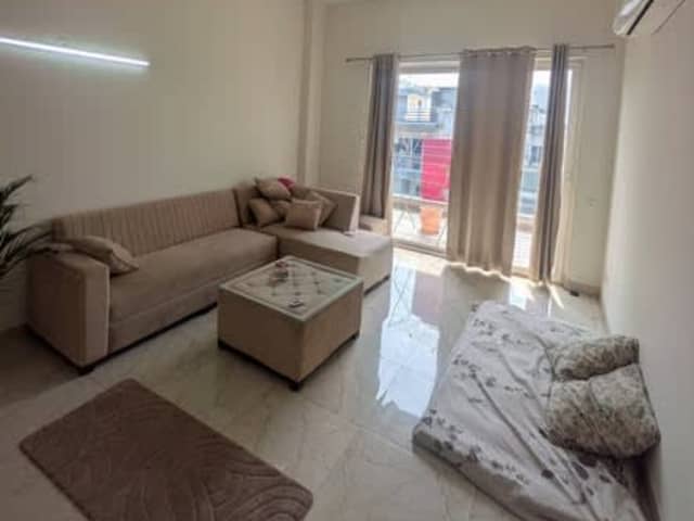 Female Flatmate Required in 3BHK — verified listing cover photo