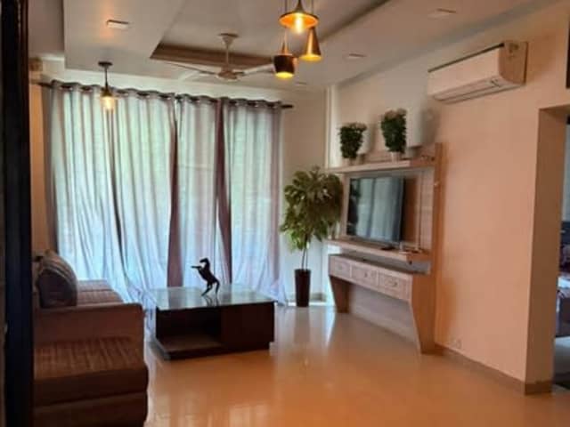 Female flatmate required in 3BHK, Sector-67, Gurgaon — bedroom interior view
