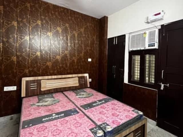 2 BHK in Sector 44 45 46 — property photo 1 of 5