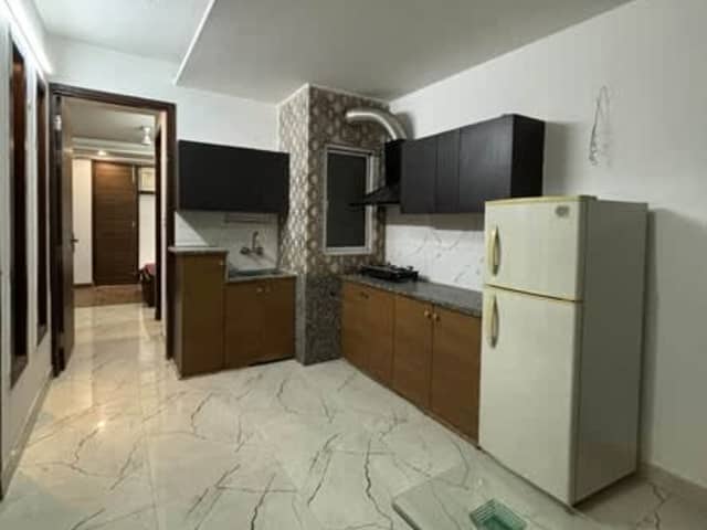 2BHK Room in DLF Phase 3 — bedroom interior view
