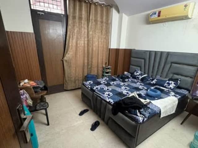Private room in 3BHK, Sector 27, Gurgaon — bedroom interior view