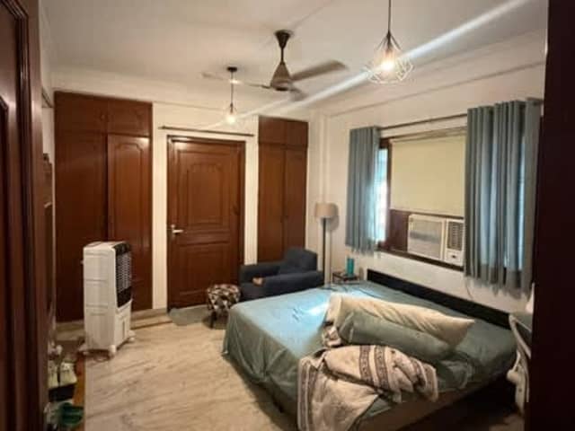 1 room in 3 BHK BUILDER FLOOR SECTOR 25, DLF PHASE 2 — bedroom interior view