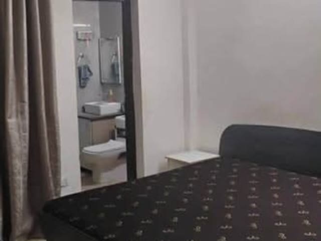 Single Occupancy Room in 3 BHK Fully Furnished House — bedroom interior view