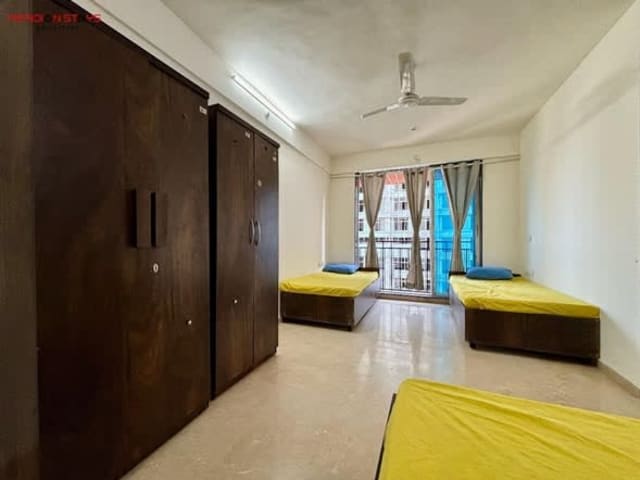 PG in Andheri West near Station — verified flat photo 1