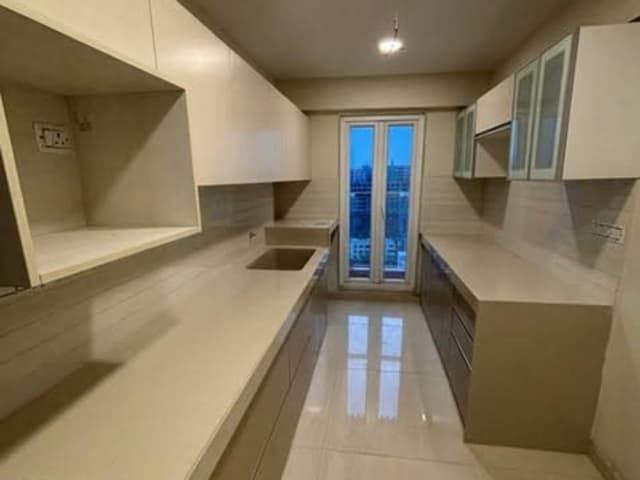 1 BHK and 2 BHK Flats in Chembur East — living area and home amenities