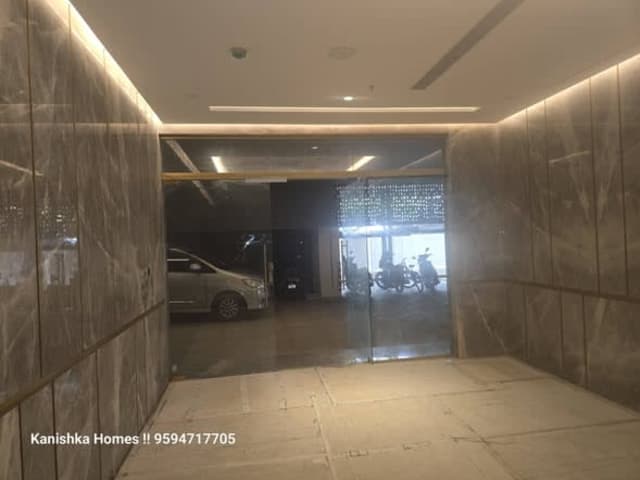 Female Single Occupancy in Marol Aqua Metro — verified flat photo 1