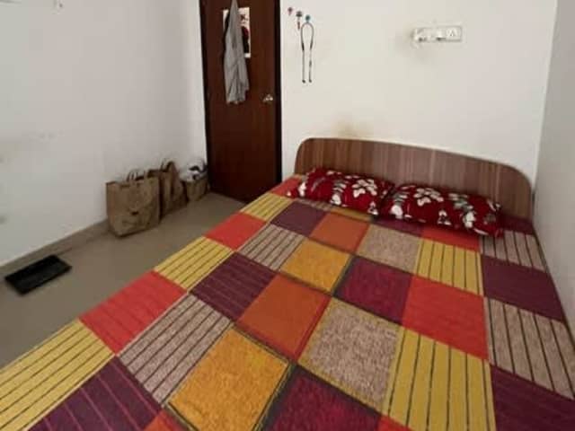Temporary flatmate needed in 2BHK flat — bedroom interior view