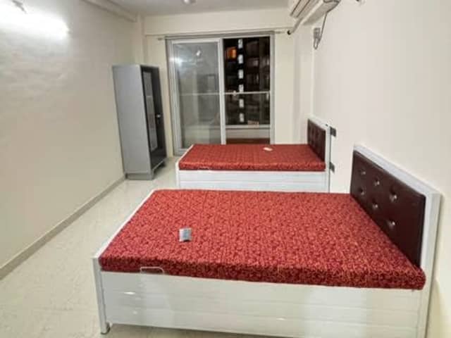 Master Bedroom with Balcony for Girls — property photo 1 of 5