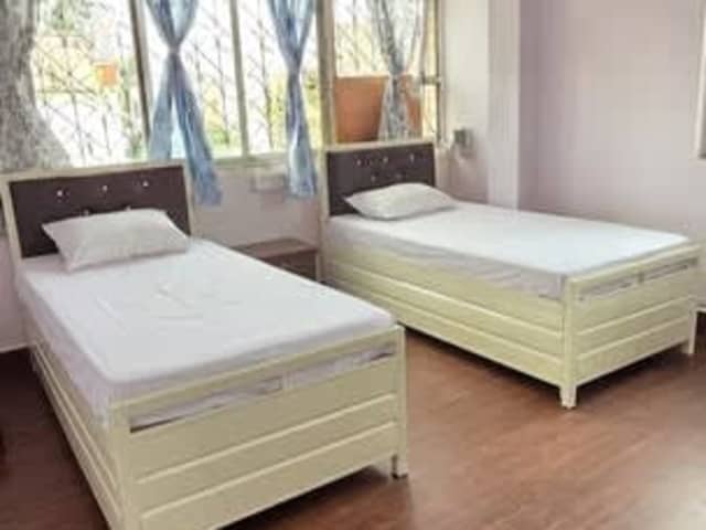 New Premium Shared accommodation for Males in Sher E Punjab, Andheri East — property photo 1 of 5