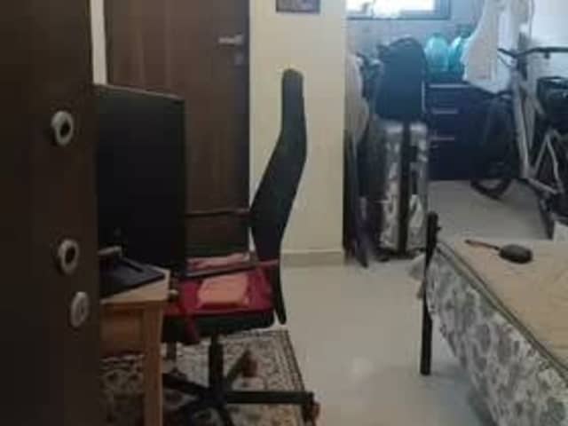 1RK Unfurnished Studio Apartment for Rent in Andheri West — verified listing cover photo