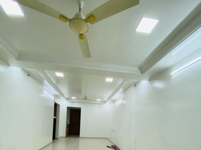3BHK Semi Furnished Flat in Kotharud — verified flat photo 1