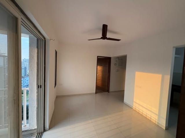 2 BHK Semi-Furnished Flat for Rent in Wakad — verified listing cover photo