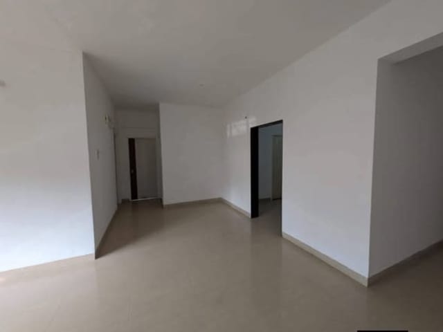 SPACIOUS 2 BHK FOR RENT | BANER–PASHAN ROAD — living area and home amenities