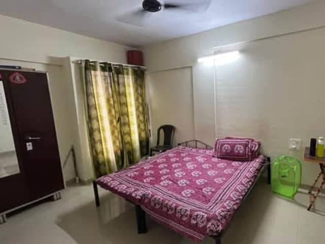 Female Flatmate Replacement Needed – Wakad — property photo 1 of 4