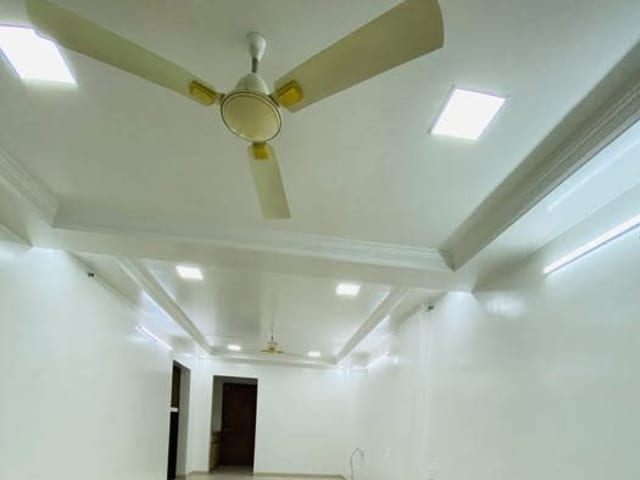 3BHK Semi Furnished Flat in Kothrud — verified flat photo 1