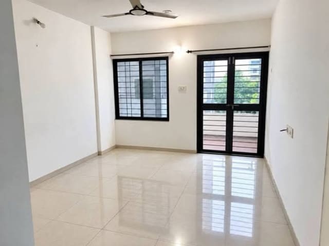 Semi Furnished 2BHK Flat for Rent — living area and home amenities