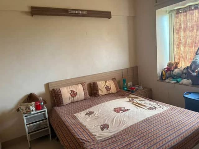 Female Flatmate Wanted in 2BHK Flat — bedroom interior view