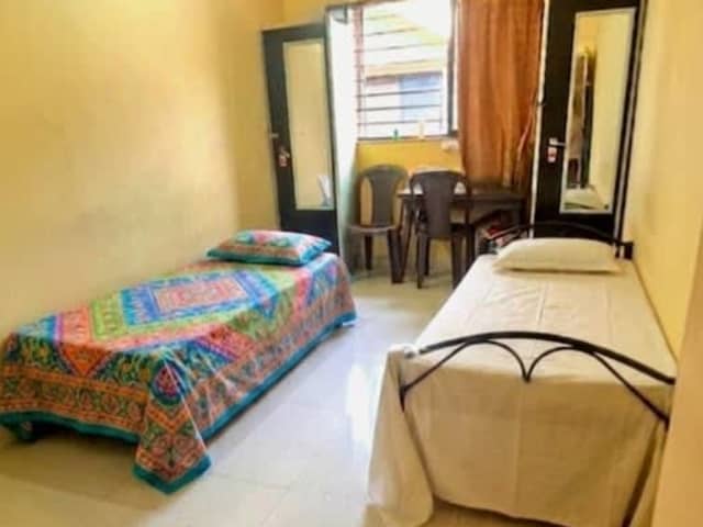 Room for Rent in Magarpatta — verified flat photo 1