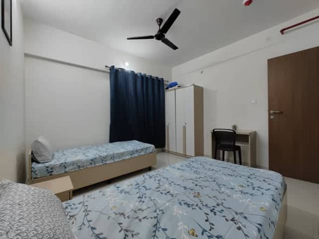 Master Bedroom in 3BHK, Hinjewadi Phase 1 — property photo 1 of 5
