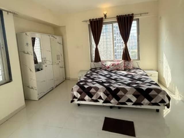 Single Occupancy Available – Fully Furnished — property photo 1 of 4