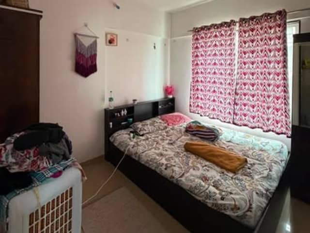 Female Flatmate Required – Wakad — property photo 1 of 5