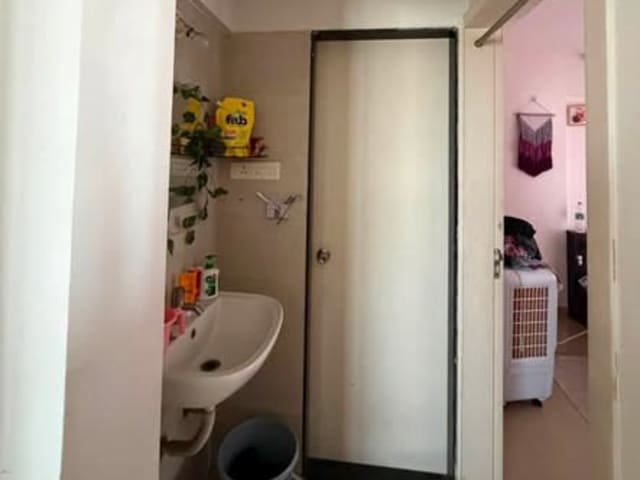 Female Flatmate Required – Wakad — bedroom interior view