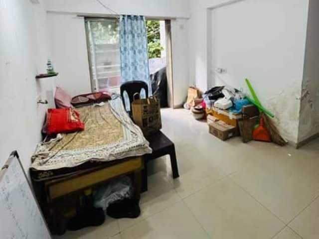 SPACIOUS 1BHK FLAT AVAILABLE FOR RENT — bedroom interior view