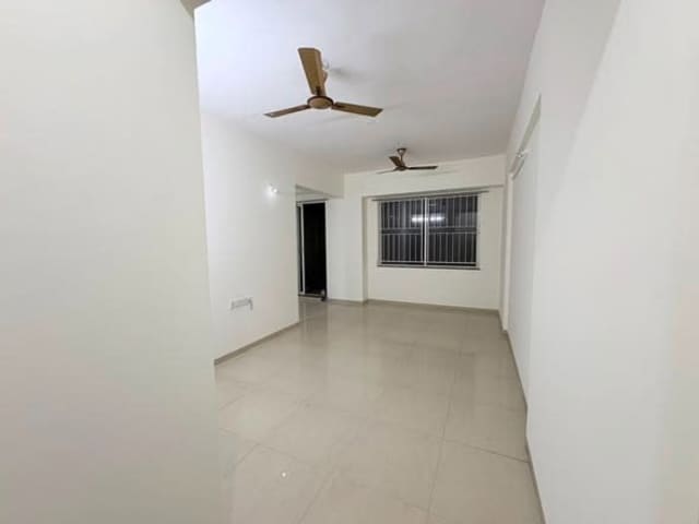Hall occupancy in 3BHK flat in Baner — verified flat photo 1