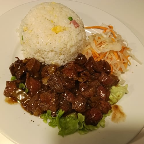 Bò Lúc Lắc