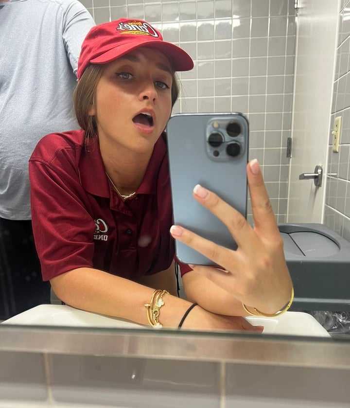 Skylar Mae OnlyFans