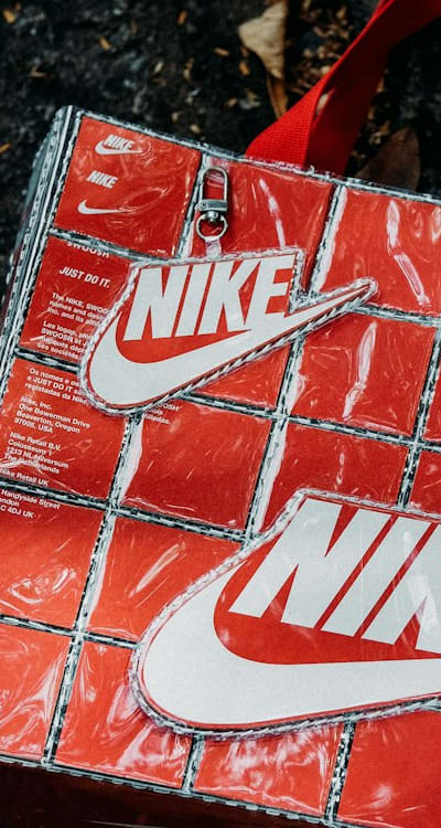 Alt text: Properly stored beans for extended freshness.