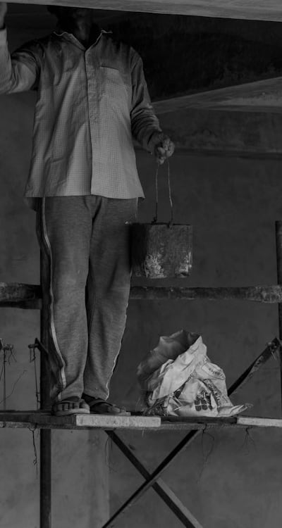 Repurposed ladder makes a charming pea trellis.