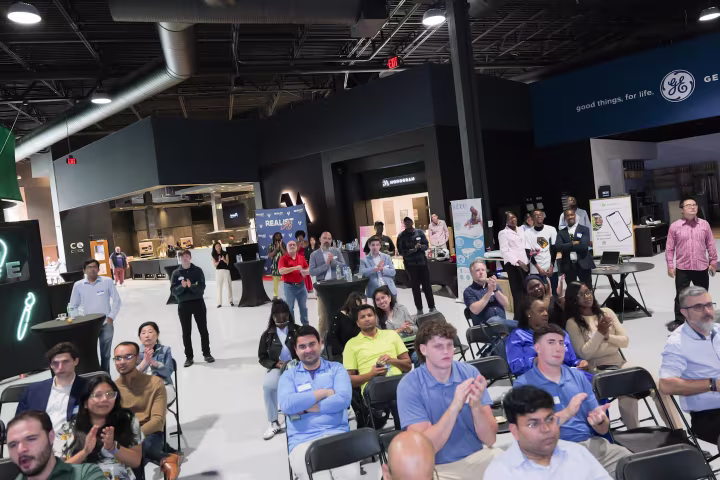 Demo Day Photos — photo 92