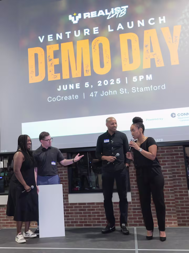 Demo Day Photos — photo 31