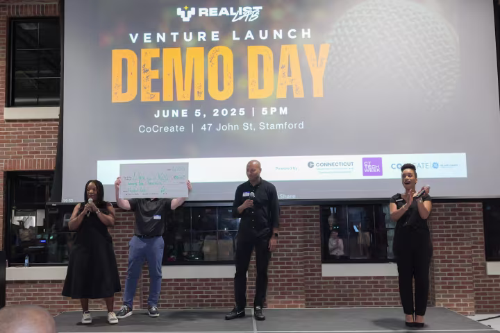 Demo Day Photos — photo 32