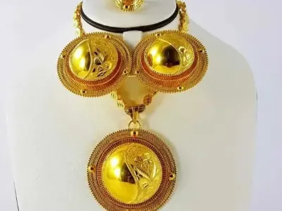 Complet Necklaces , Can make in different size.