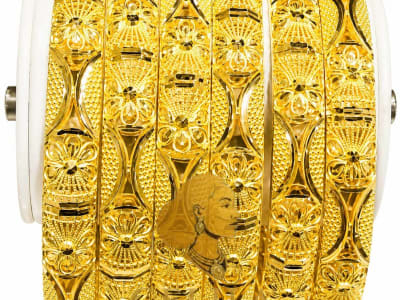 Discover premium 21K gold bangles crafted with exceptional detail and elegance. Shop authentic Ethiopian and Eritrean inspired gold jewelry with timeless designs, luxurious finishes, and unmatched quality from Gelila Jewelry.