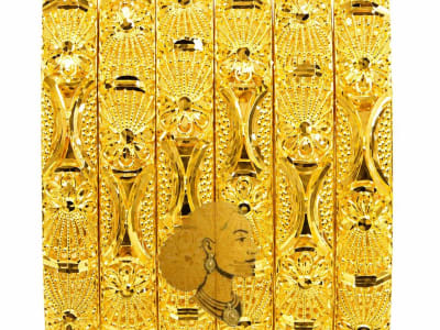 Discover premium 21K gold bangles crafted with exceptional detail and elegance. Shop authentic Ethiopian and Eritrean inspired gold jewelry with timeless designs, luxurious finishes, and unmatched quality from Gelila Jewelry.