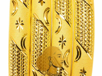 Discover premium 21K gold bangles crafted with exceptional detail and elegance. Shop authentic Ethiopian and Eritrean inspired gold jewelry with timeless designs, luxurious finishes, and unmatched quality from Gelila Jewelry.