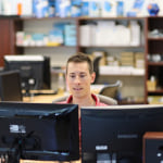 Ádám
- Informatikus