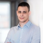 Peti
- Web és rendszerüzemeltető